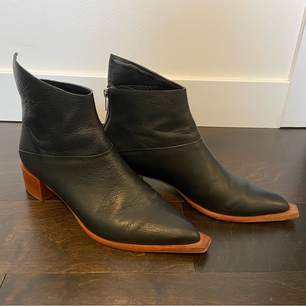 Wal & Pai Unique Leather Booties
